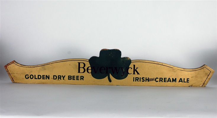 Beverwyck Golden Dry Irish Cream Diecut Wood Sign Clover