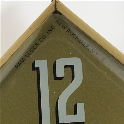 Duke Pilsener Diamond Pam Clock