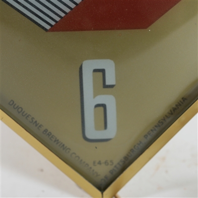 Duke Pilsener Diamond Pam Clock